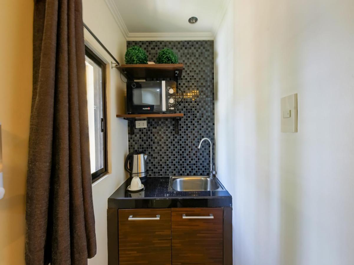 Capital O 860 Nest Nano Suites Makati Makati City Eksteriør bilde